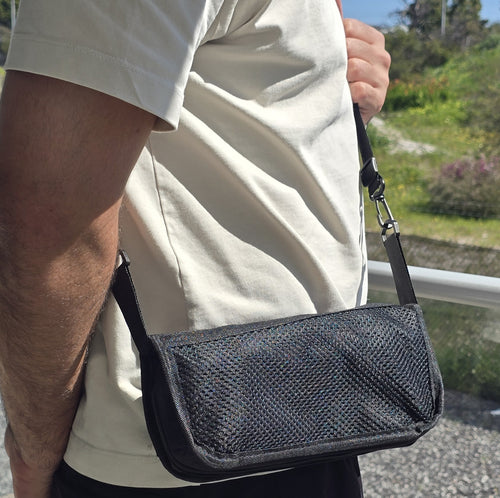 The Wildeseat - 2-in-1 Crossbody Chair Bag